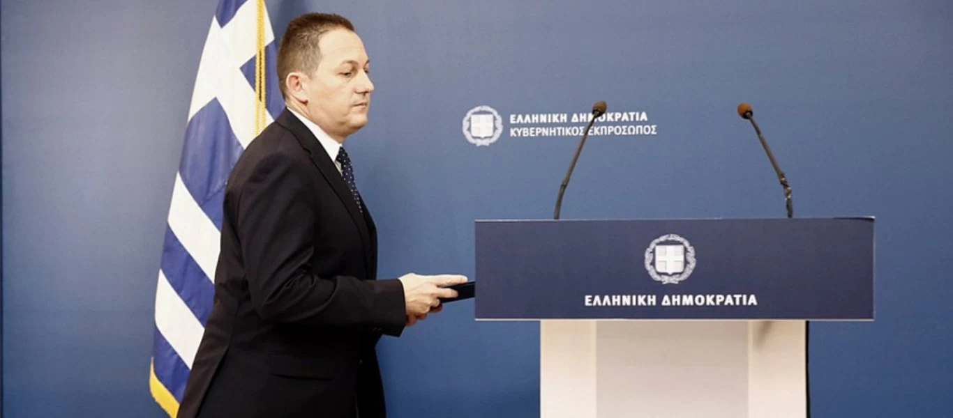 Ζωντανά η ενημέρωση των πολιτικών συντακτών από τον Σ.Πέτσα (βίντεο)